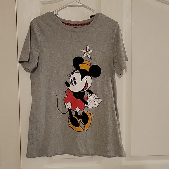 New Girls Disney Minnie Mouse T shirt. Gray background. Size Girls XL (10/12). - Picture 1 of 5